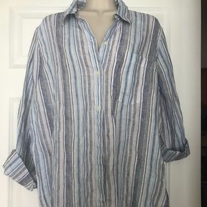 Gap boyfriend button down shirt